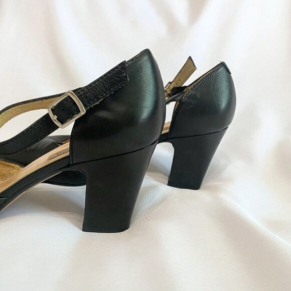 Elegant Black Heels - Picture 8 of 9